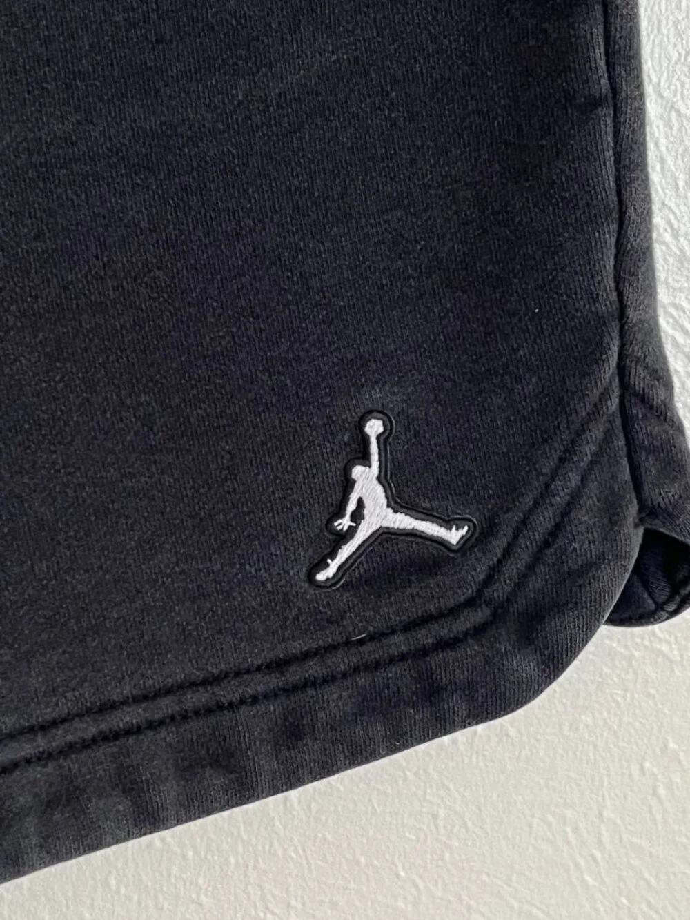 Nike Jordan Essentials Men's Black Fleece Shorts Size L Jumpman Gym DA9826-010